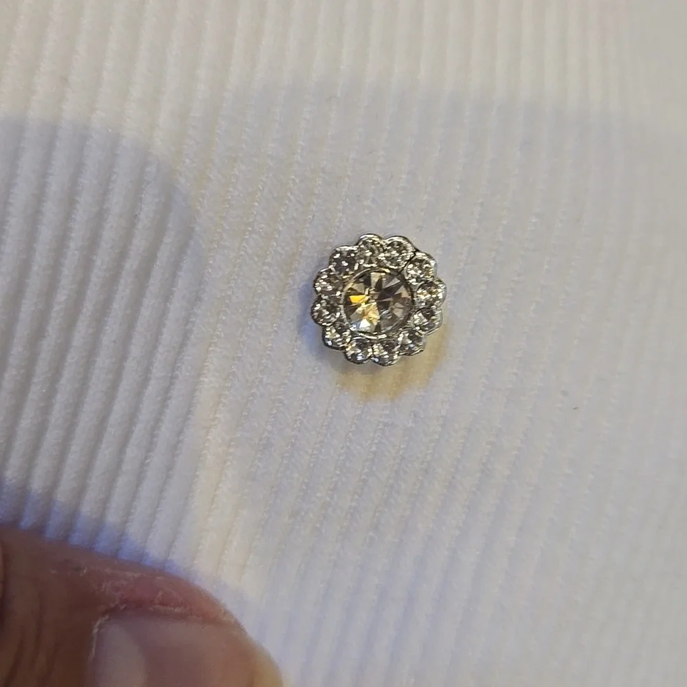 Inner Circle Trendy White Ribbed Bling Accent Tank Top - Picture 3 of 9